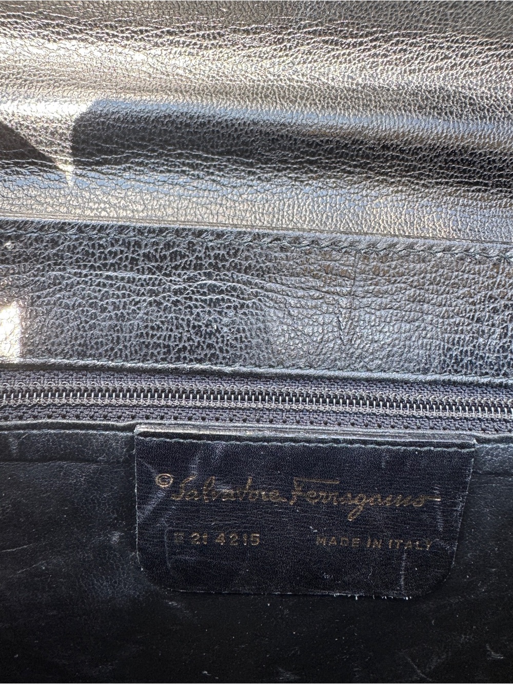 Salvatore Ferragamo Black Top-Handle Leather Purse amazing feet Quiet Luxury - Picture 11 of 14